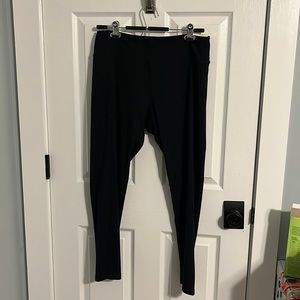 Offline by Aerie Black Legging NWT - XL